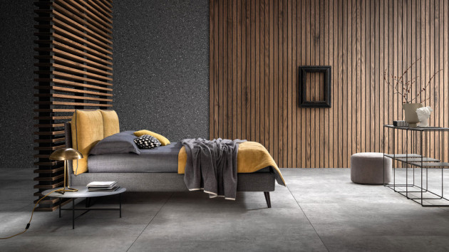 Bedroom Portrait By Samoa